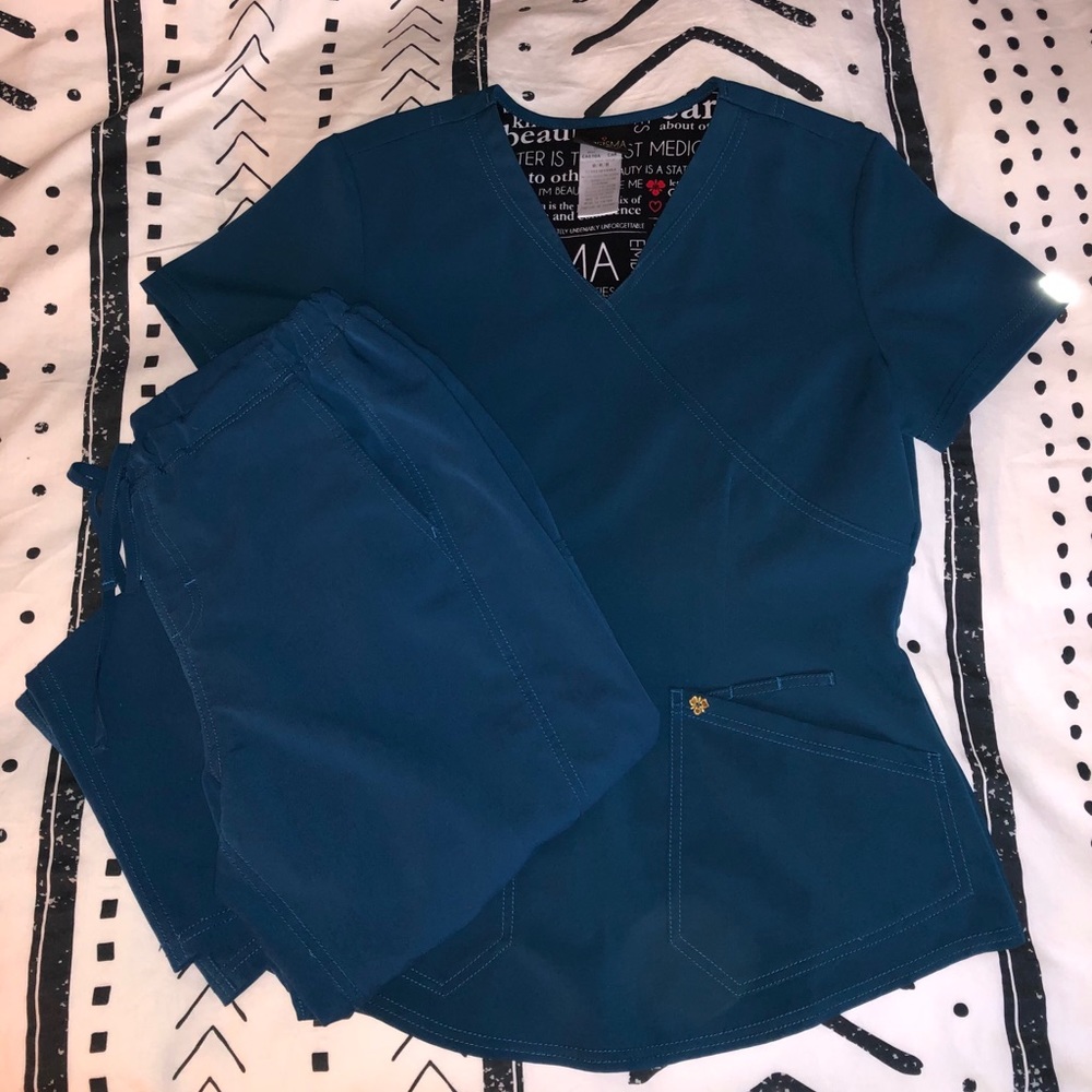 Cherokee Scrubs